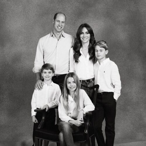 Χριστουγεννιάτικη οικογενειακη φωτογραφια Kate Middleton πρίγκιπας William 2023