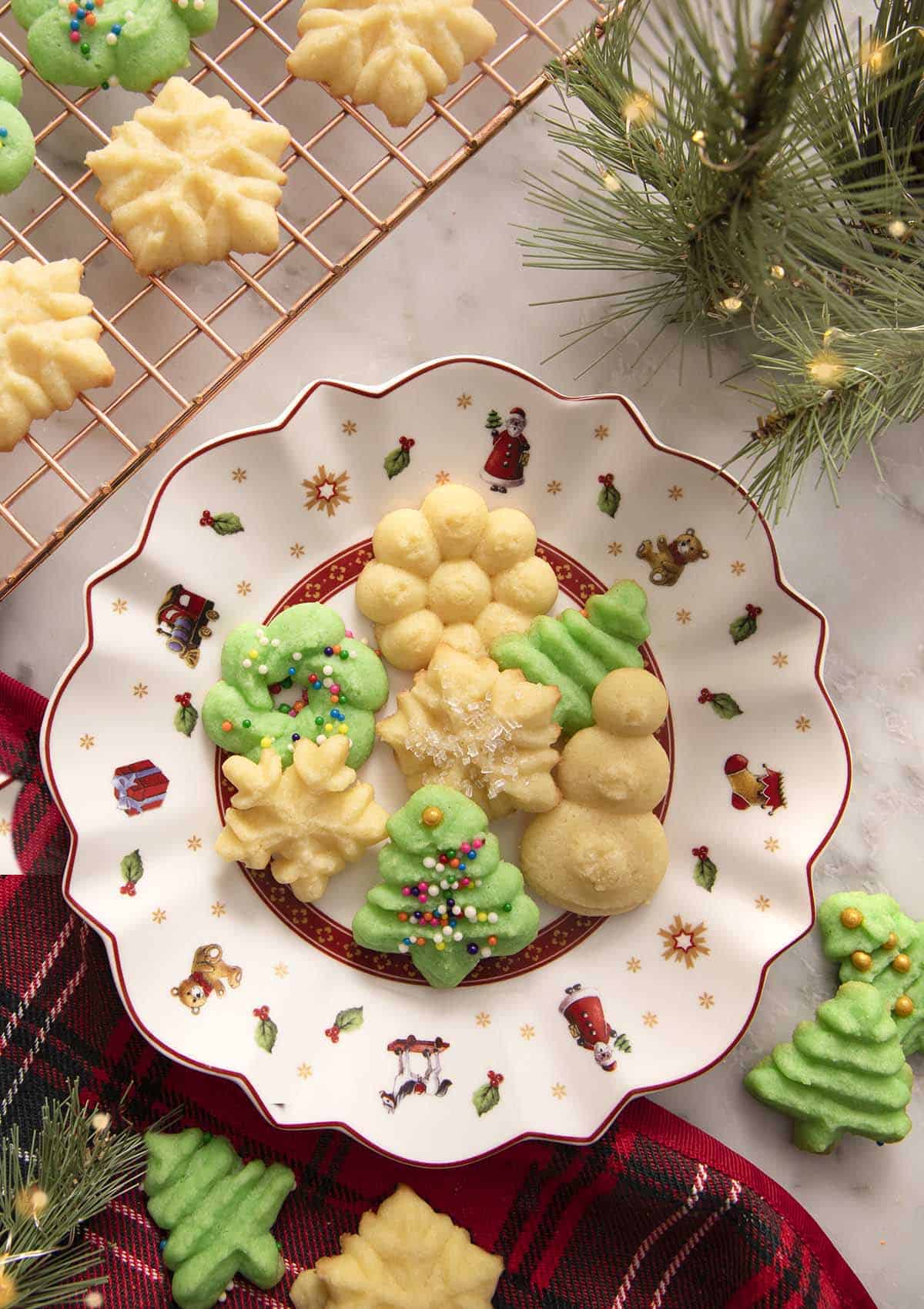 Φτιάξε γιορτινά και διασκεδαστικά Spritz Cookies