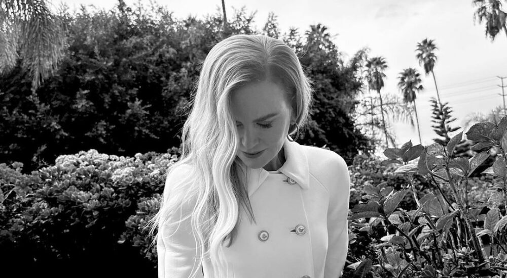 Η Nicole Kidman φόρεσε το λευκό παλτό την κομψή και chic τάση του χειμώνα