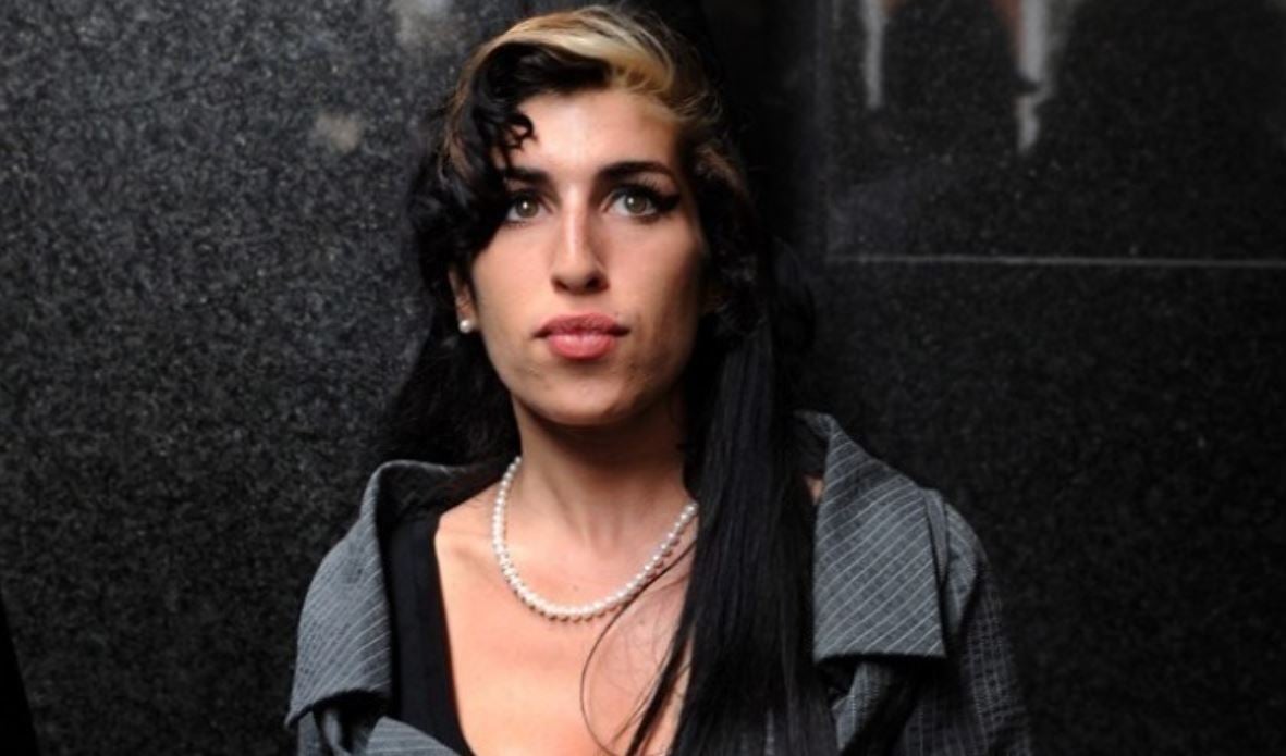 ες το trailer της βιογραφίας της Amy Winehouse με πρωταγωνίστρια τη Marisa Abela