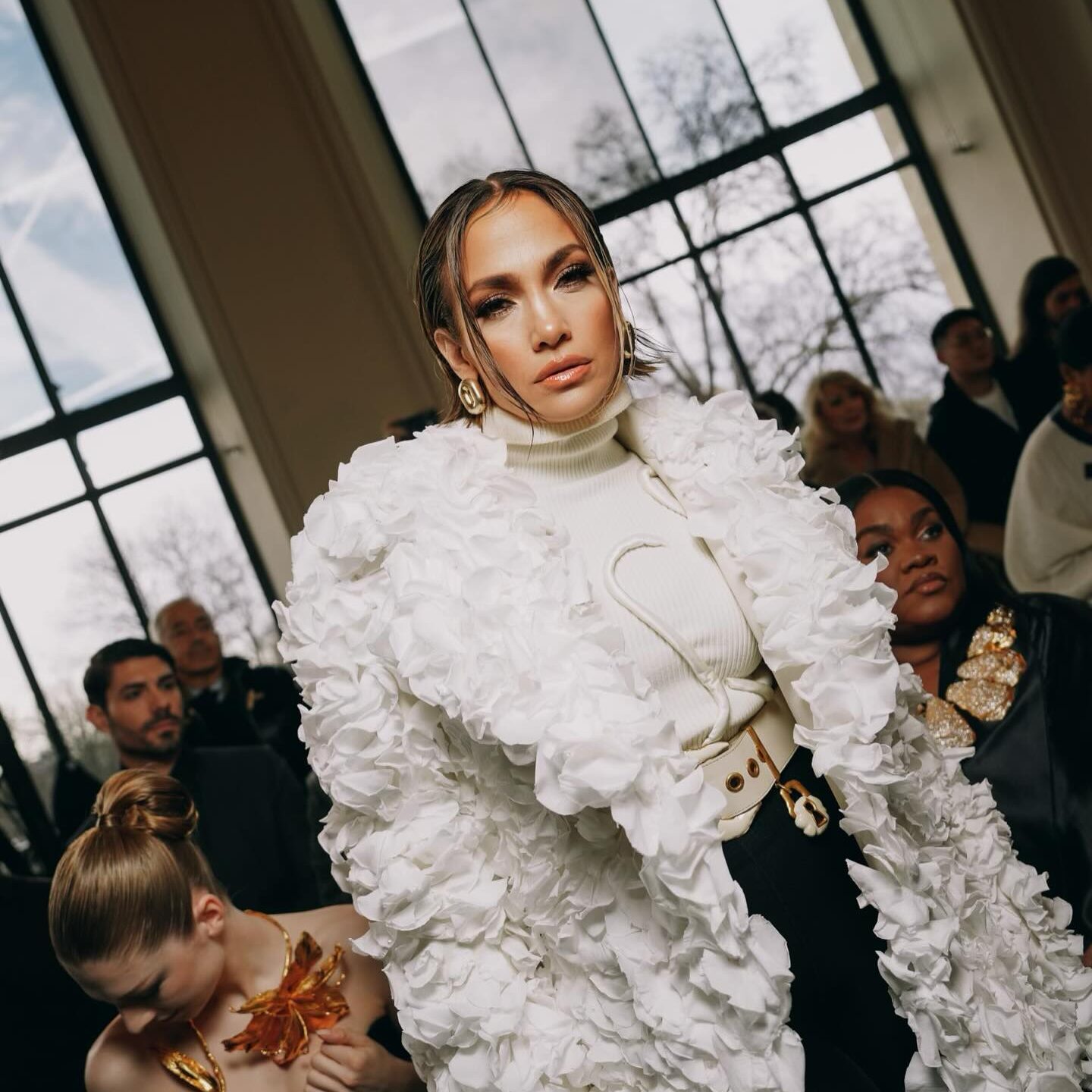Η Jennifer Lopez έκοψε τα μαλλιά της σε ένα super κοντό bomb για την Haute Couture στο Παρίσι