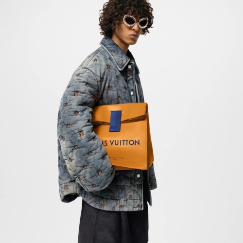 Πάρε το φαγητό σου με στυλ στο γραφείο - To lunchbox της Louis Vuitton έχει τον τρόπο
