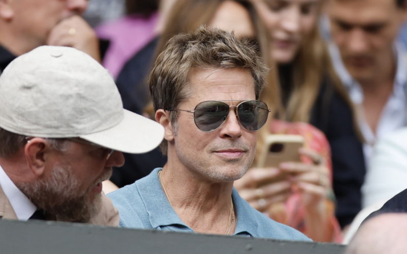 Ο Brad Pitt γίνεται Benjamin Button! Η νεανική όψη του δέρματός του στα 60 γεννά θεωρίες συνωμοσίας