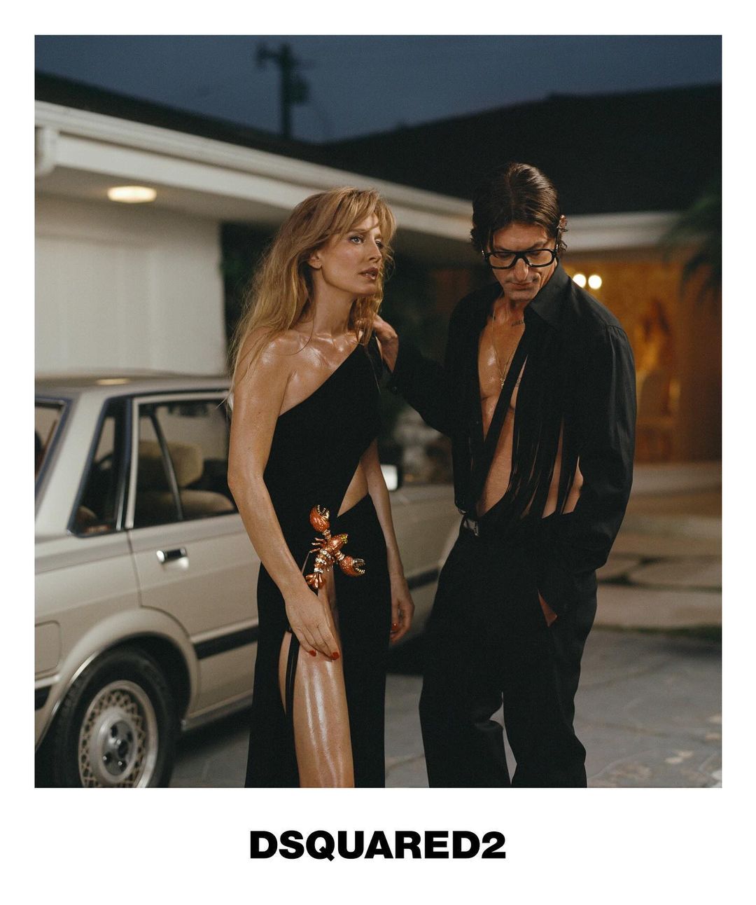 Η καμπάνια των DSQUARED2 SS24 εξερευνά τις αισθησιακές ταινίες της δεκαετίας του '90