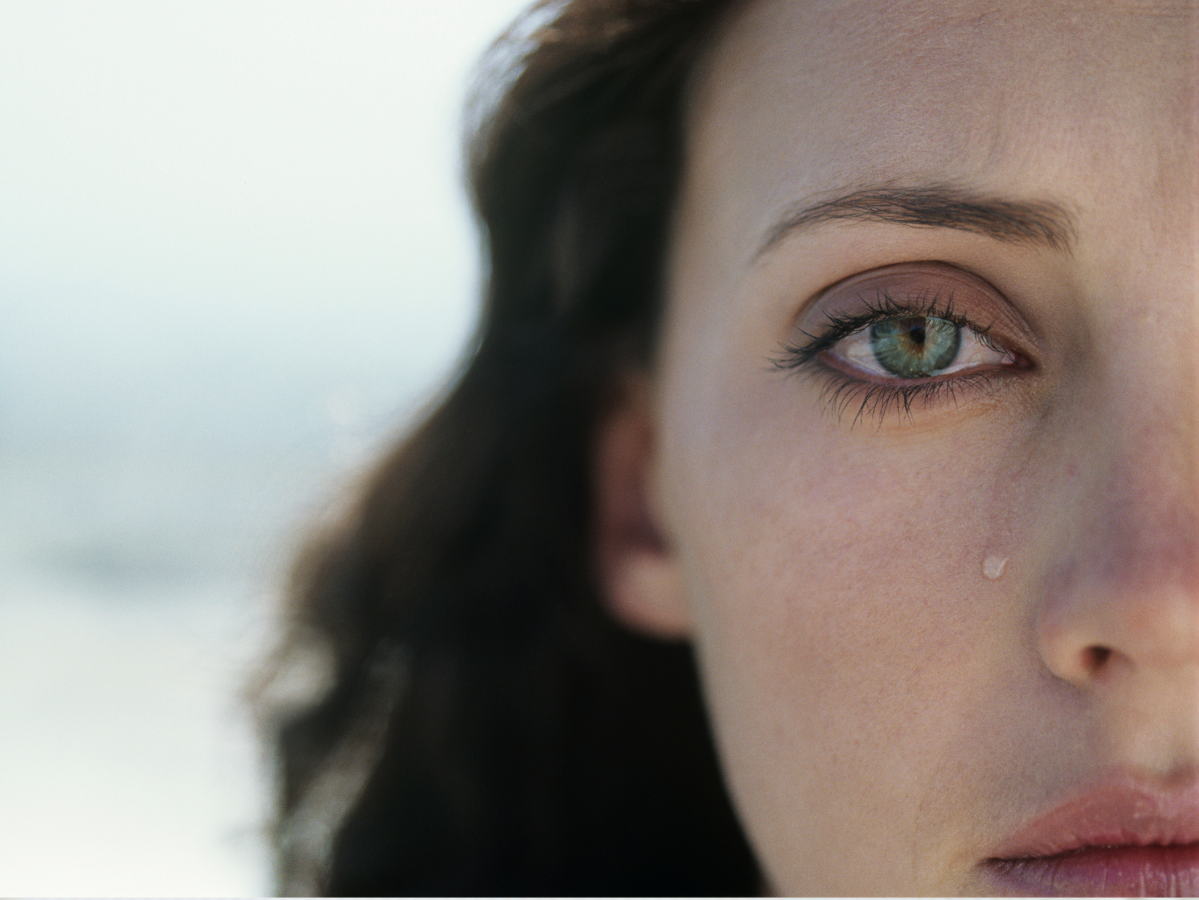 Κλάψε! 10 τρόποι με τους οποίους ένα καλό κλάμα επηρεάζει το σώμα και το μυαλό σου