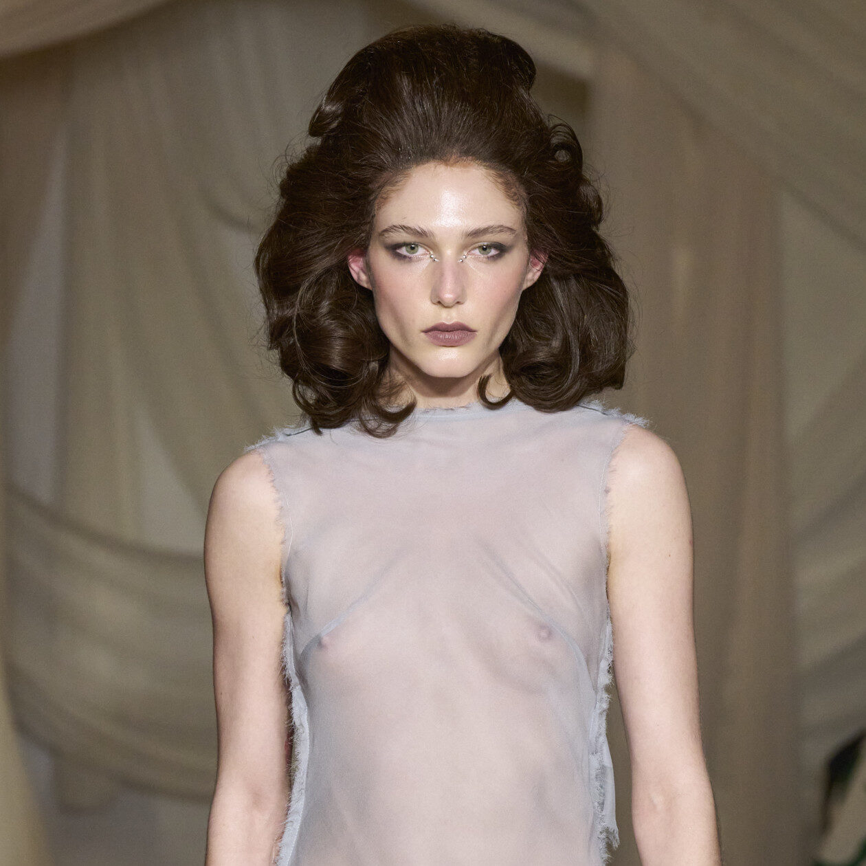 Τα απόλυτα hair trends της Εβδομάδας Μόδας της Νέας Υόρκης αγκαλιάζουν την υπερβολή των 90's