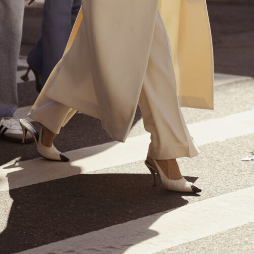 Οι slingback γόβες ήταν το κυρίαρχο trend στα street style στην Εβδομάδα Μόδας της Νέας Υόρκης