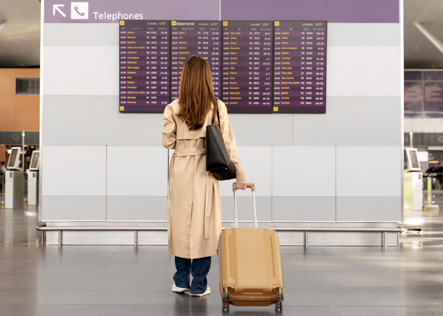 5 τρόποι για να παραμείνεις ήρεμη στο αεροδρόμιο εν μέσω καθυστερήσεων και ακυρώσεων πτήσεων