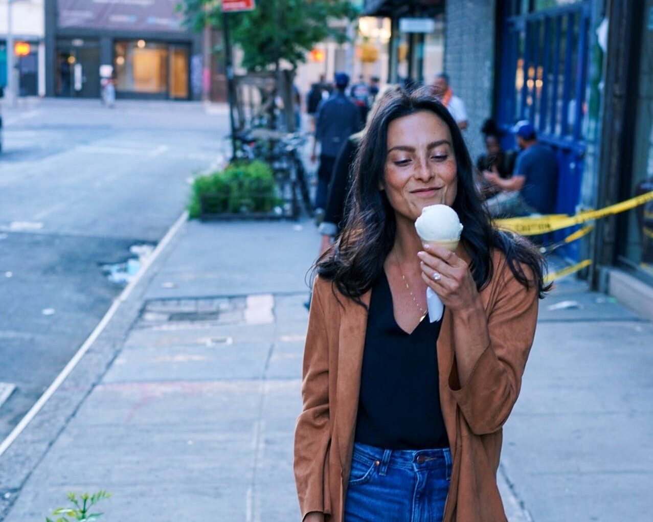 Ευτυχισμένο έντερο, χαρούμενο μυαλό: Πώς η υγεία του εντέρου σου επηρεάζει τη διάθεσή σου