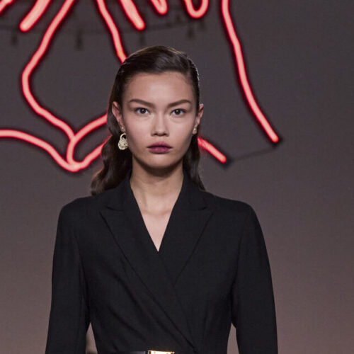 Το εύκολο eye makeup hack που μπορείς να «κλέψεις» από το runway του Dior για το μακιγιάζ σου