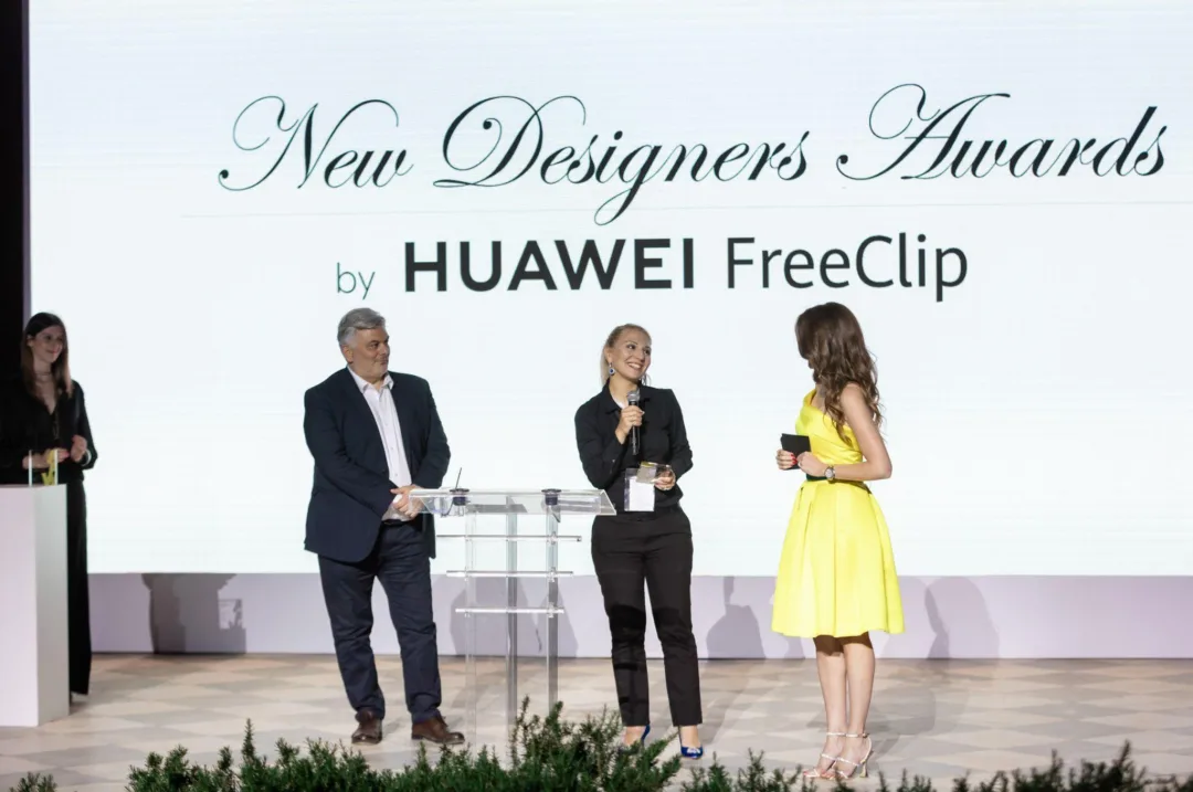 Fashion Innovation Award για τα HUAWEI FreeClip στην Εβδομάδα Μόδας της Αθήνας