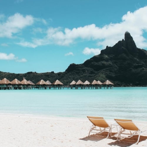 Αυτό το νησί έχει την καλύτερη παραλία στον κόσμο σύμφωνα με τους travel experts