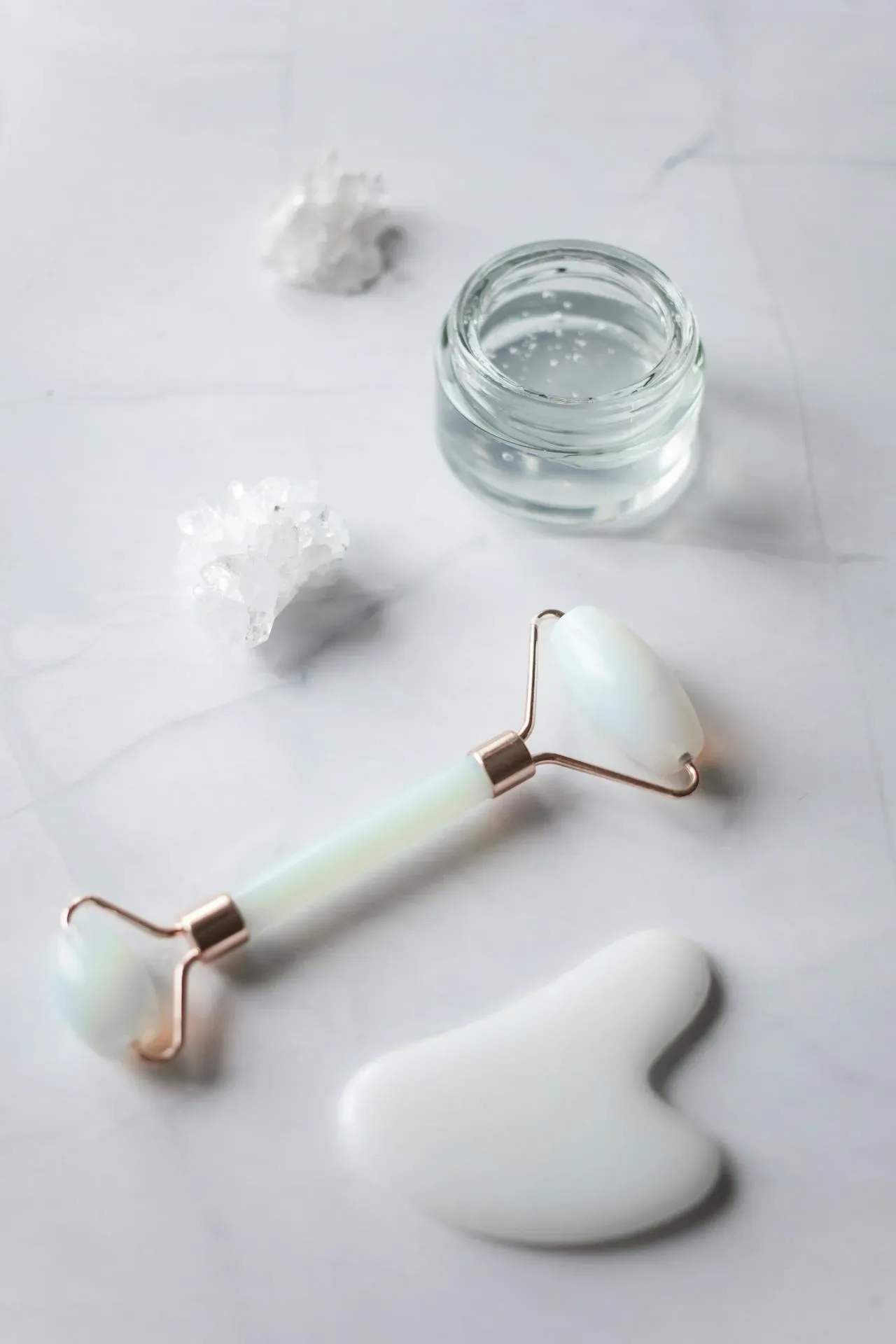 Gua Sha ή αλλιώς το «botox της Ανατολής» - Πώς να το εφαρμόσεις σωστά στο δέρμα σου