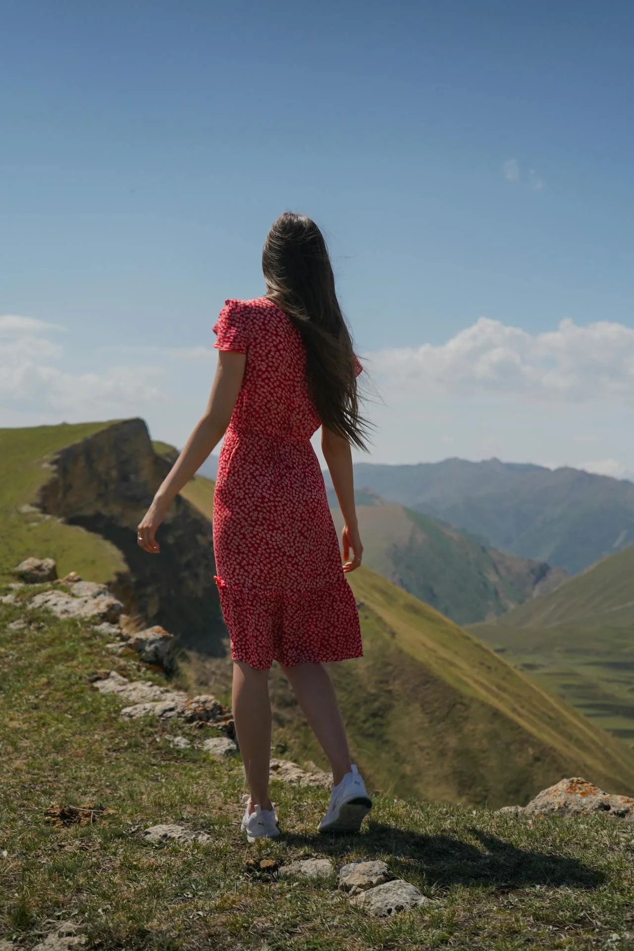 Κατακράτηση υγρών: Τι βλέπεις να συμβαίνει στο σώμα σου και ποιες τροφές την μειώνουν