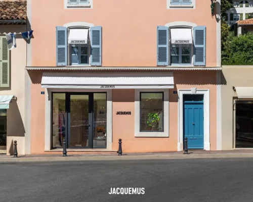 Ο Jacquemus είναι έτοιμος για ένα καλοκαίρι στο Saint-Tropez με νέο Pop-up και Beach Club κατάστημα