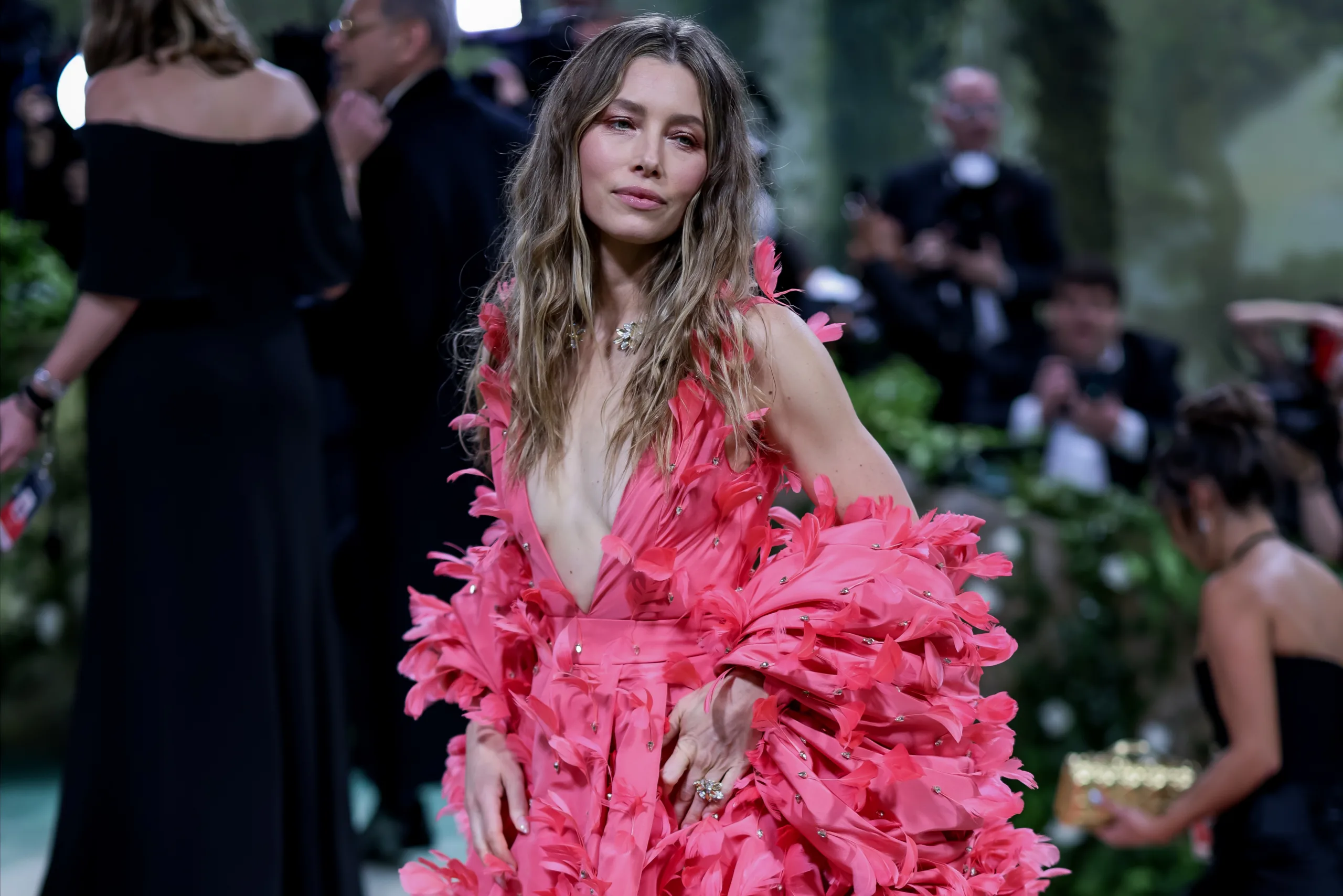 Η Jessica Biel αποκαλύπτει μέσω Instagram το νέο Bob κούρεμά της