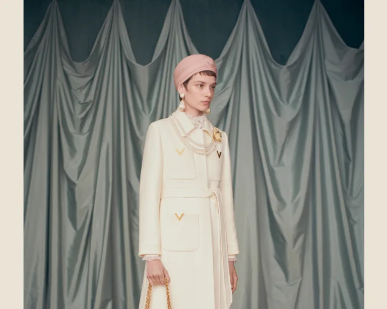 «Avant les Débuts»: Η πρώτη Resort συλλογή '25 του Alessandro Michele για τον Valentino