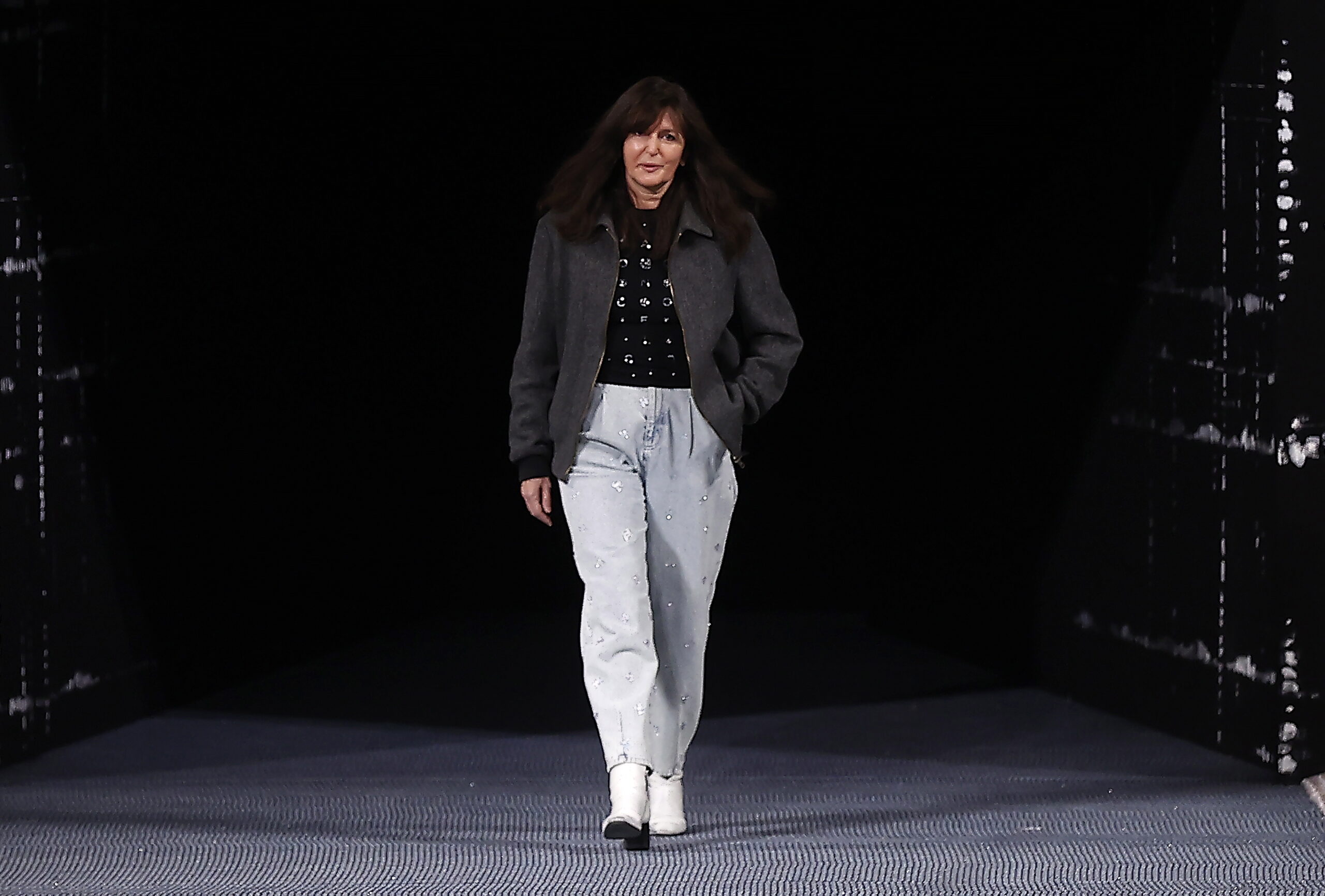 Η Καλλιτεχνική Διευθύντρια της Chanel, Virginie Viard, αποχωρεί από τον οίκο