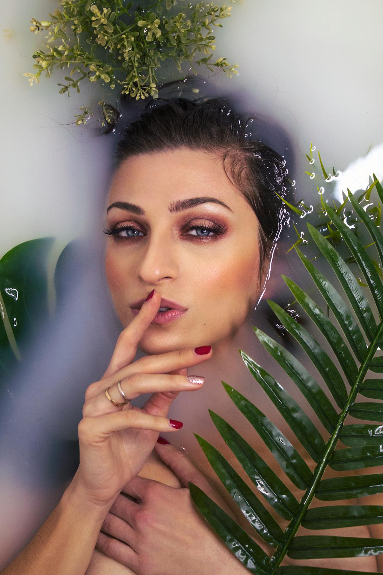 Milky skincare: Η νέα τάση στην περιποίηση προσώπου που ενυδατώνει και καταπραΰνει το δέρμα