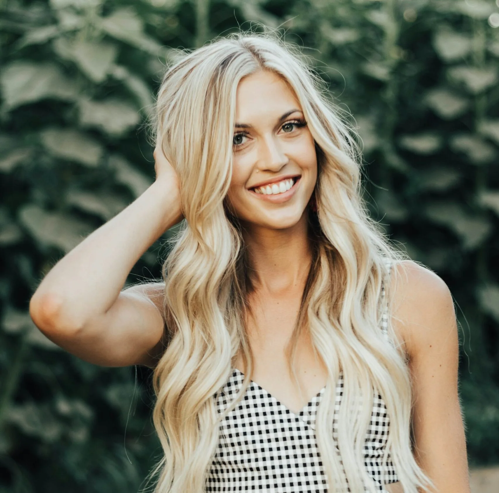 Αντηλιακό πάνω από το μακιγιάζ: Τα Overmakeup mist προϊόντα για να βάζεις μες τη μέρα που δεν χαλούν το μακιγιάζ σου