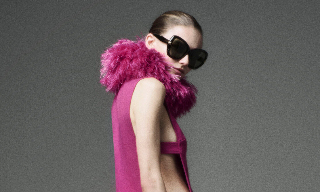 Tom Ford Resort ’25: Μια συλλογή που συνδυάζει την κλασική αίγλη με μια μοντέρνα και προκλητική πινελιά
