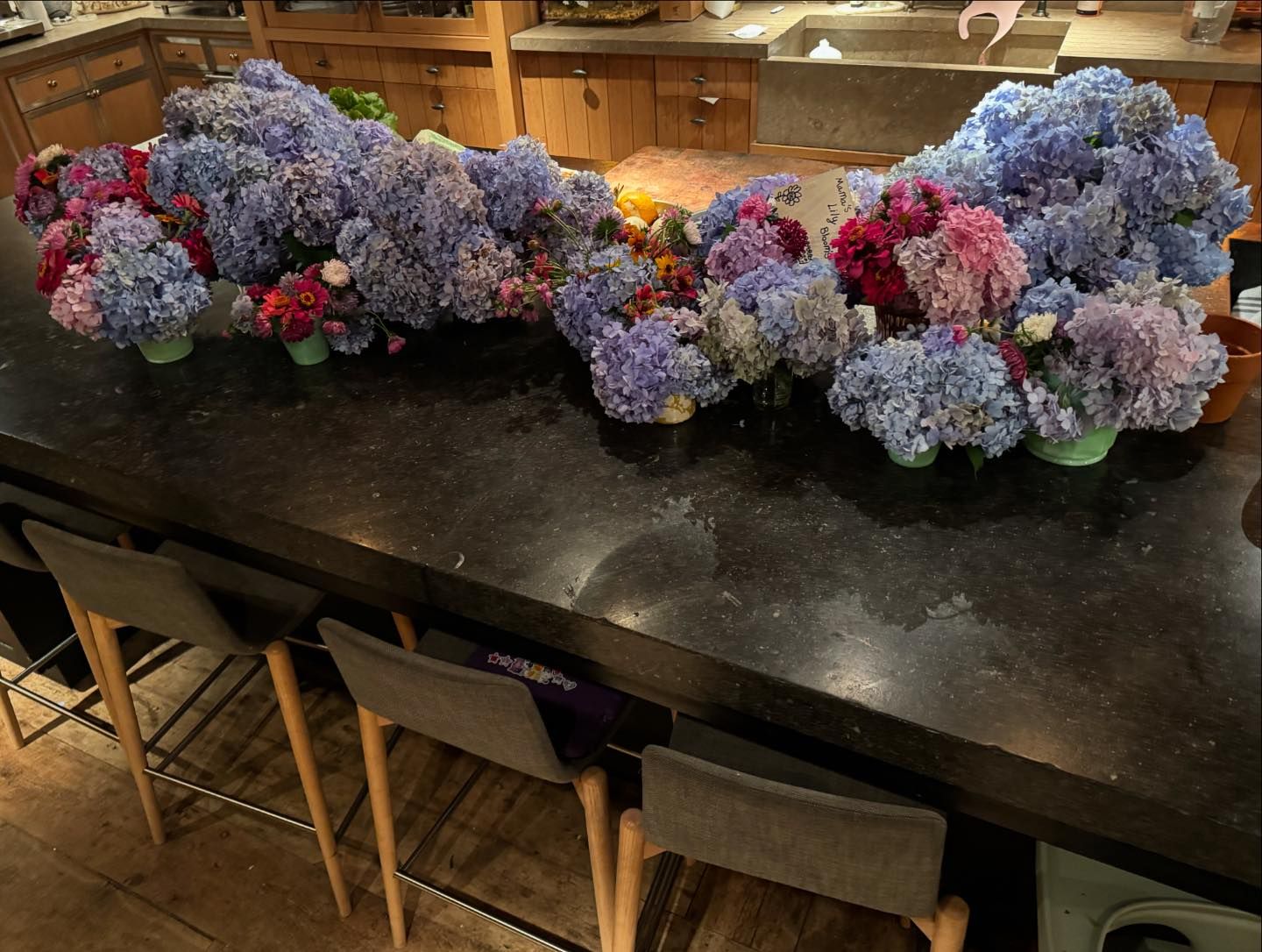 Η Μπλέικ Λάιβλι οικειοποιείται τον ρόλο της στο It Ends with Us αποκαλύπτοντας πως θα ήθελε να είχε ανθοπωλείο