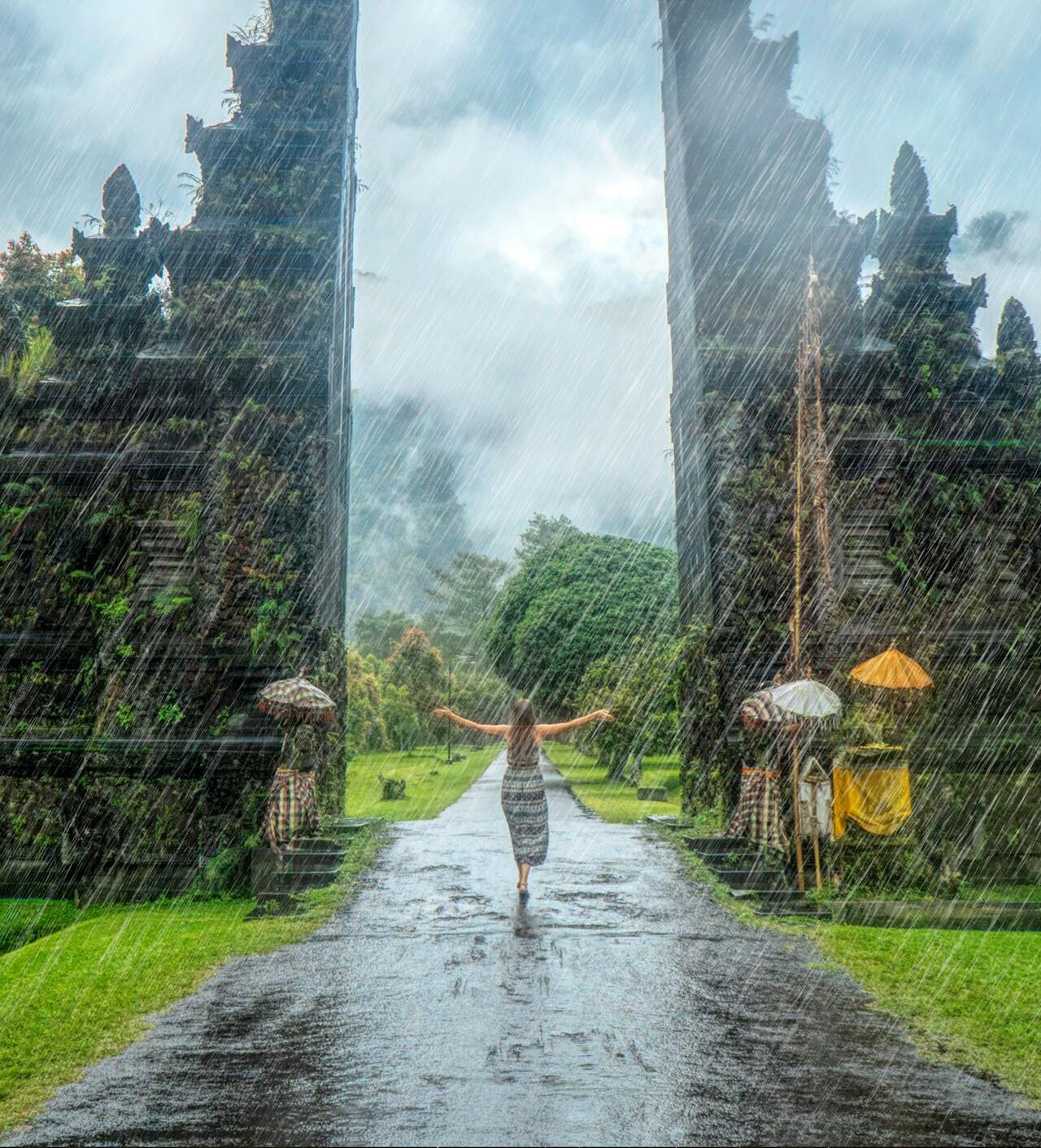 Οι επιστήμονες βρήκαν αποδείξεις ότι η βροχή έπεσε για πρώτη φορά στη Γη πριν από 4 δισεκατομμύρια χρόνια