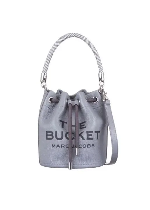 Οι 5 top bucket bags της αγοράς που πρέπει οπωσδήποτε να έχεις
