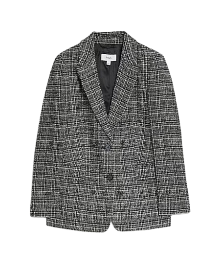 Ασπρόμαυρο Καρό: H Τζένιφερ Λόπεζ φορά το διαχρονικό μοτίβο που επέστρεψε (και 6 κομμάτια για να αγοράσεις)