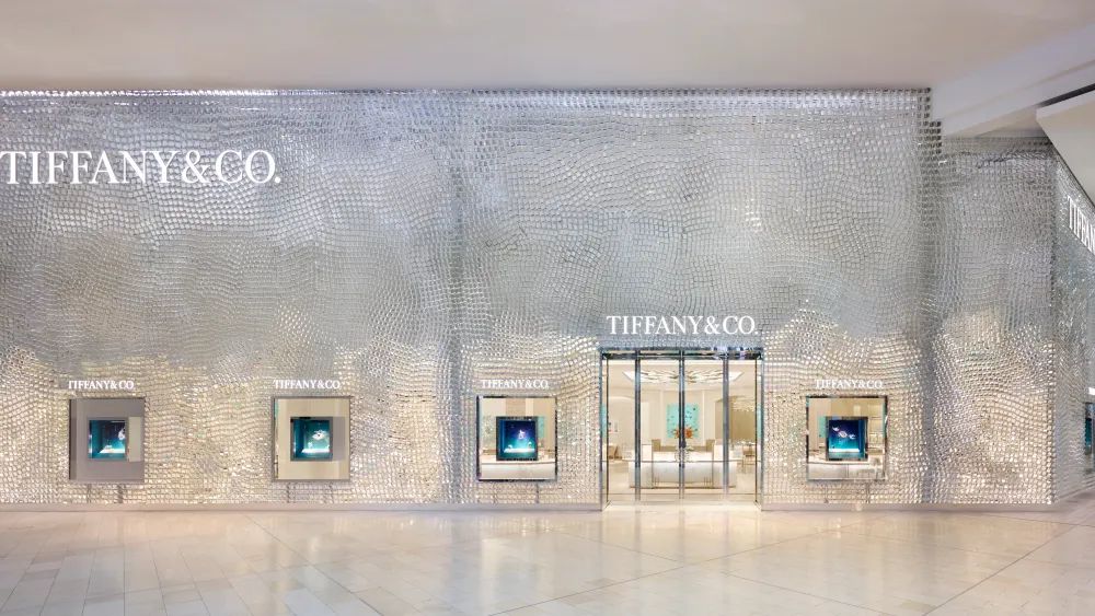Η Tiffany & Co. επανασχεδιάζει το τεραστίων διαστάσεων κατάστημά της στο Τορόντο