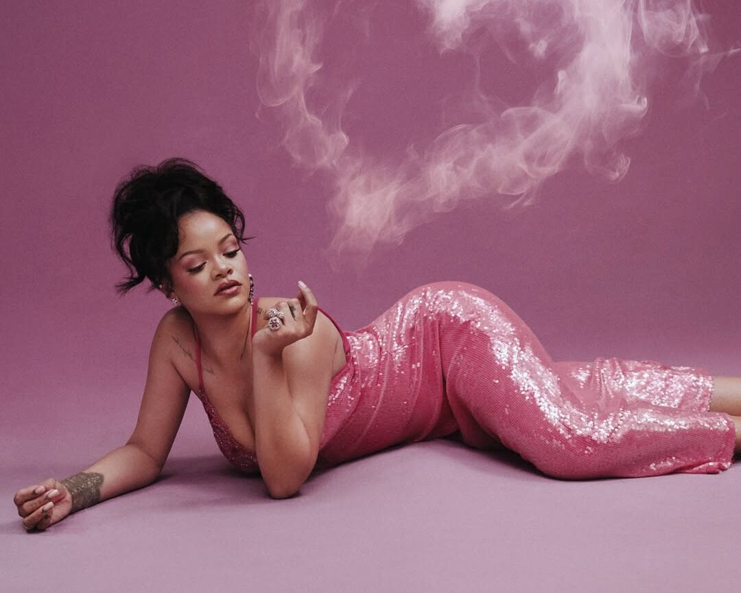 Η καμπάνια της Rihanna Spicy Savage x Fenty αποτυπώνει τη διάθεσή μας για την ημέρα του Αγίου Βαλεντίνου