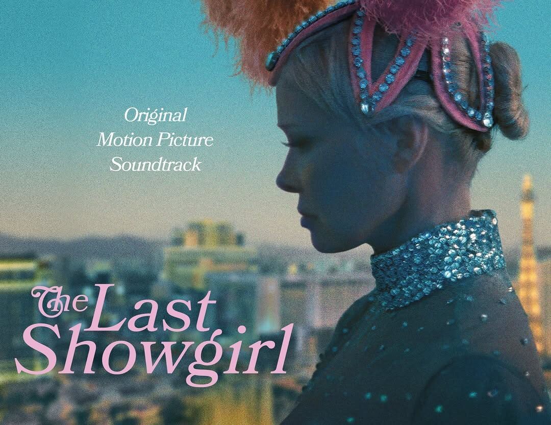 Νέες ταινίες στα σινεμά με Πάμελα Άντερσον, Σιλβέστερ Σταλόνε και άρωμα Όσκαρ