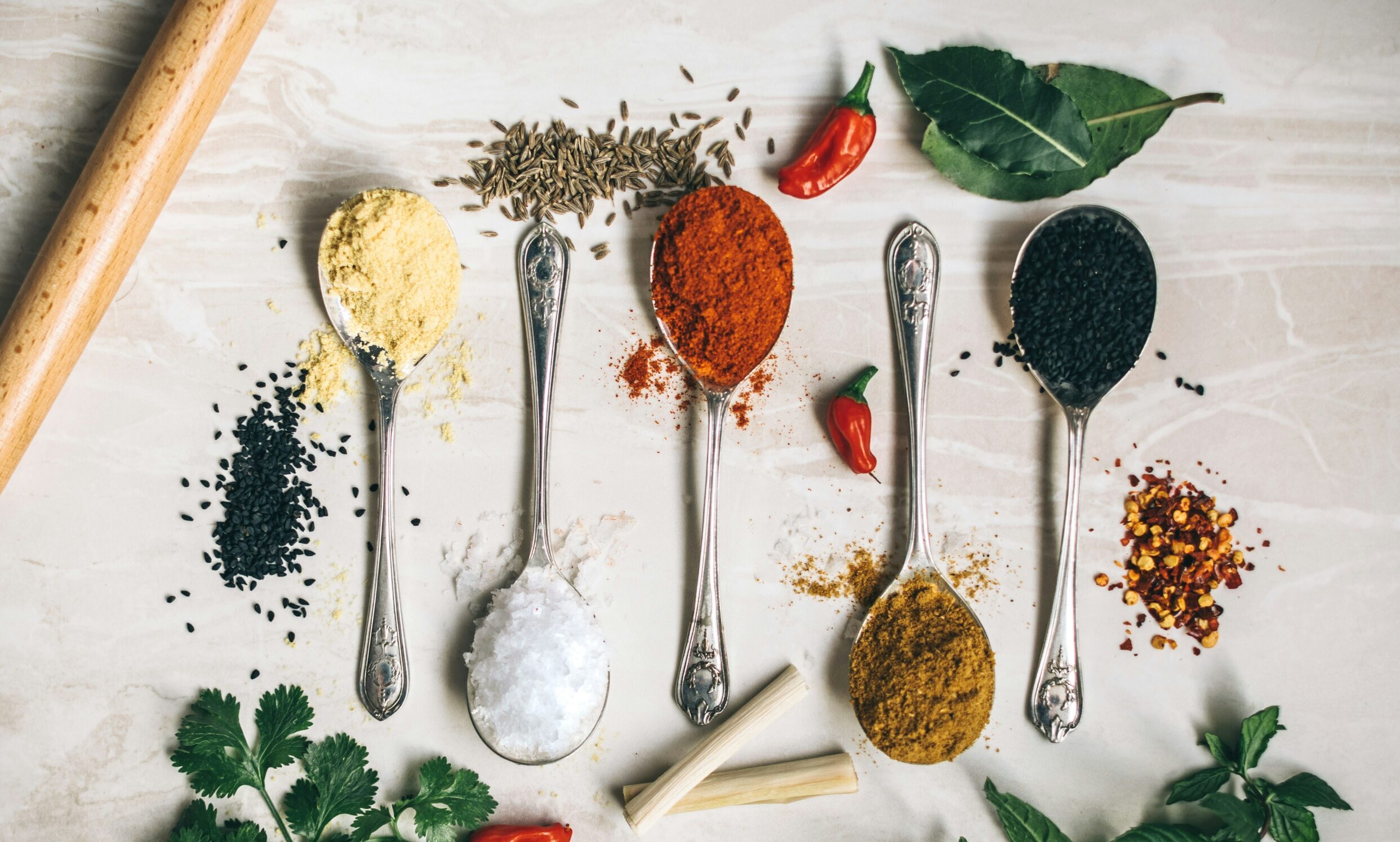 Τα top 3 μπαχαρικά που ενισχύουν την υγεία και συμβάλλουν στον μεταβολισμό – Τι είπαν οι διατροφολόγοι