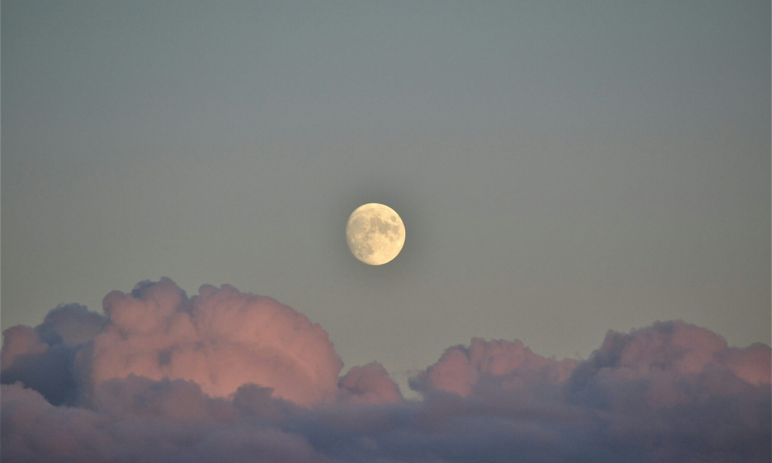 Πανσέληνος Φεβρουαρίου 2025: Πότε είναι – Για ποια ζώδια έρχονται κακά μαντάτα