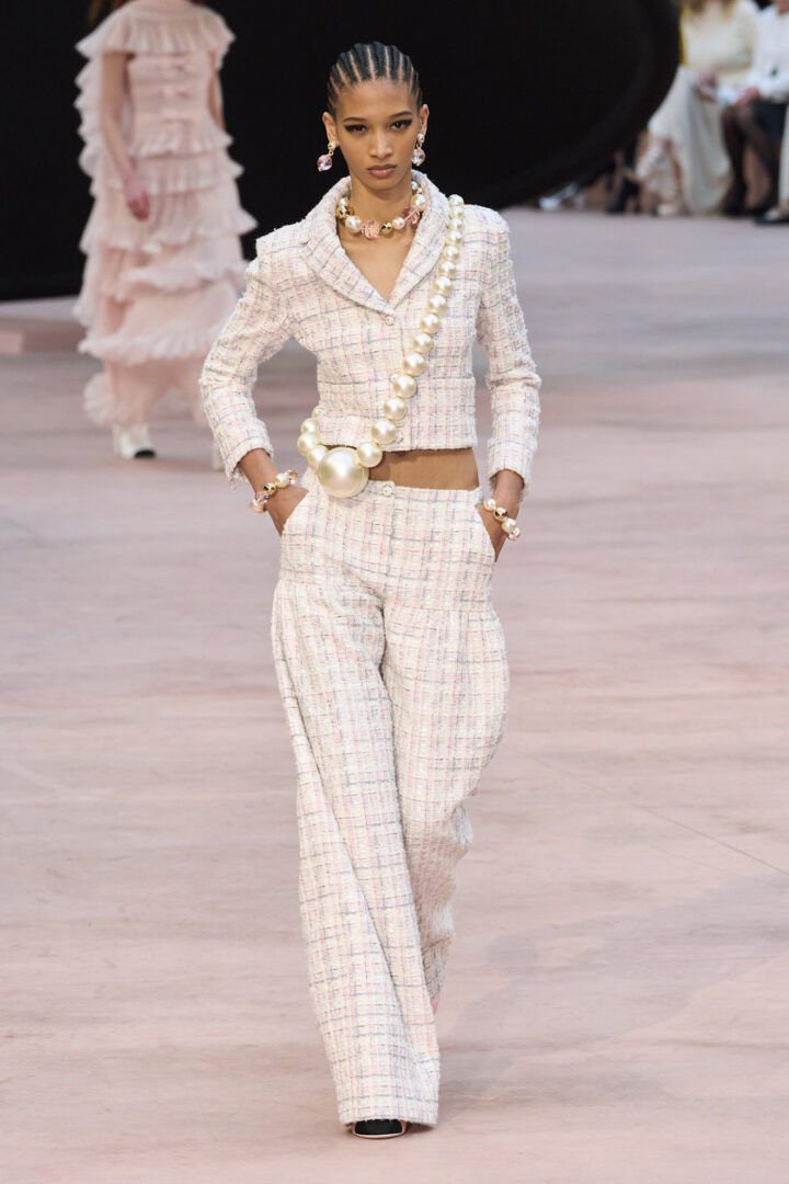 Chanel FW '25: Μετάβαση στη νέα εποχή του Matthieu Blazy