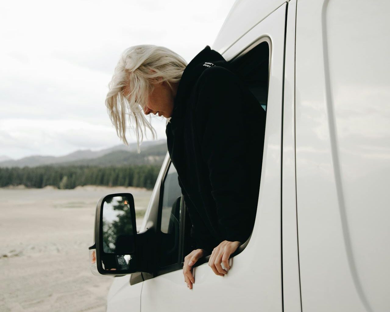 8 αντικείμενα που πρέπει να έχεις πάντα στο αυτοκίνητο σου για έκτακτες ανάγκες 