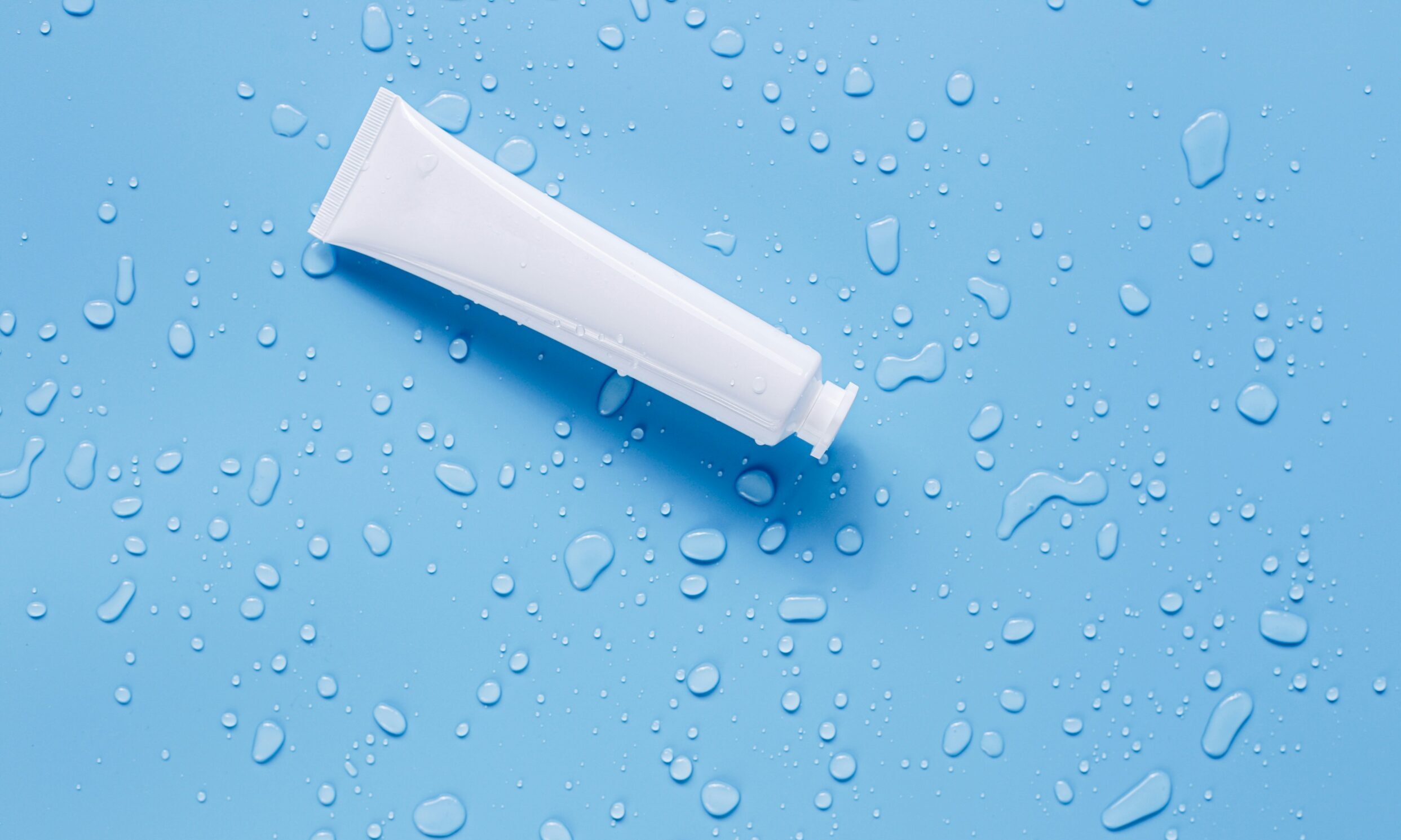 Οι κρέμες που πρέπει να βάζεις μετά τα 40 για αντιγήρανση – Τι λένε οι δερματολόγοι