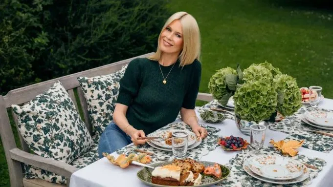 Η νέα συλλογή κεραμικών της Claudia Schiffer αντλεί έμπνευση απο τη φύση και την πανίδα