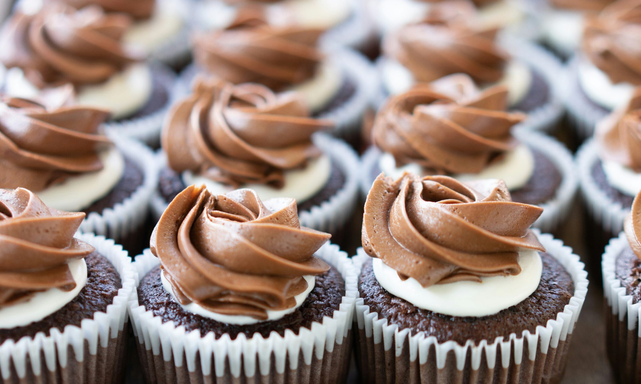 Εορτολόγιο: Τα 3 όμορφα ονόματα που γιορτάζουν σήμερα, Τετάρτη 26 Μαρτίου