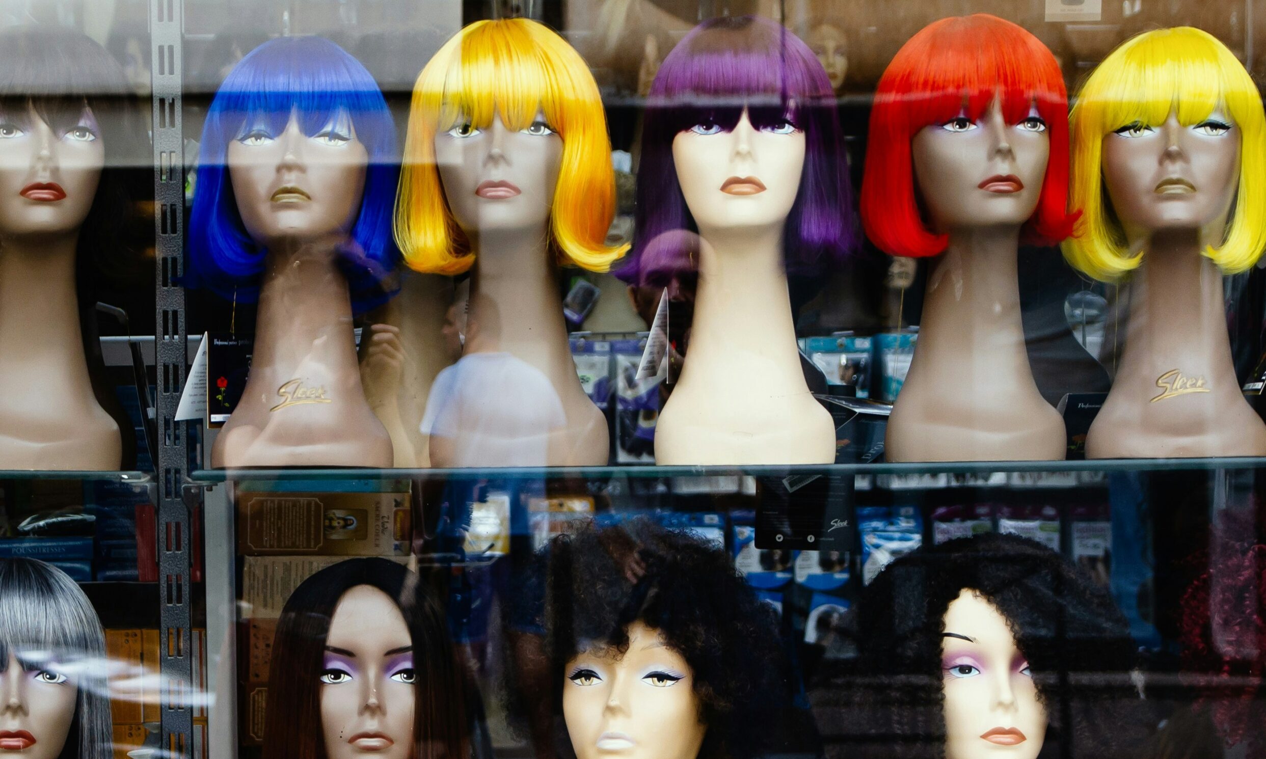 Οι top αποχρώσεις των μαλλιών κατά της γήρανσης- Ο απόλυτος οδηγός για να επιλέξεις το χρώμα σου