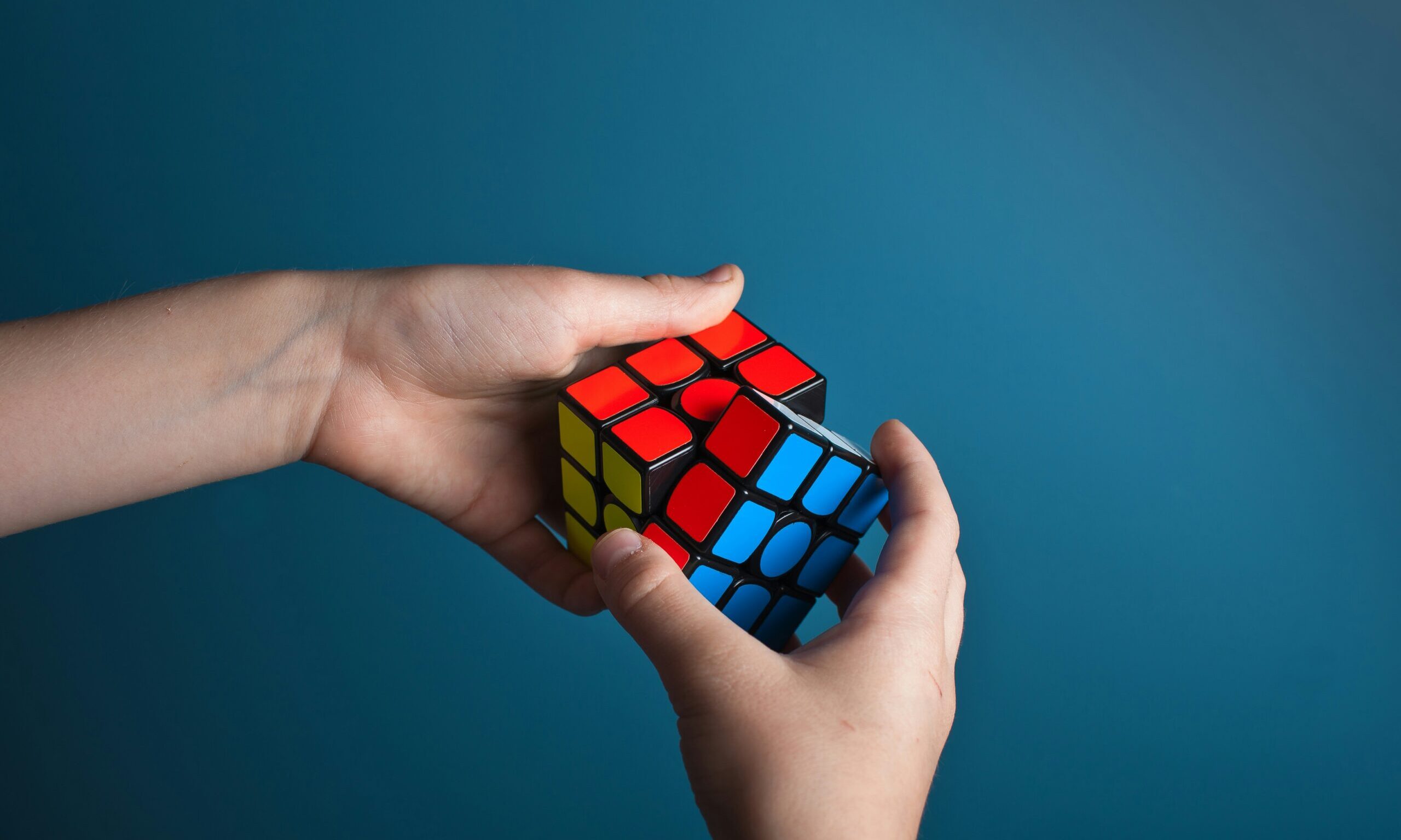 Έρευνα αποκαλύπτει: Αυτά είναι τα πιο έξυπνα γυναικεία και ανδρικά ονόματα