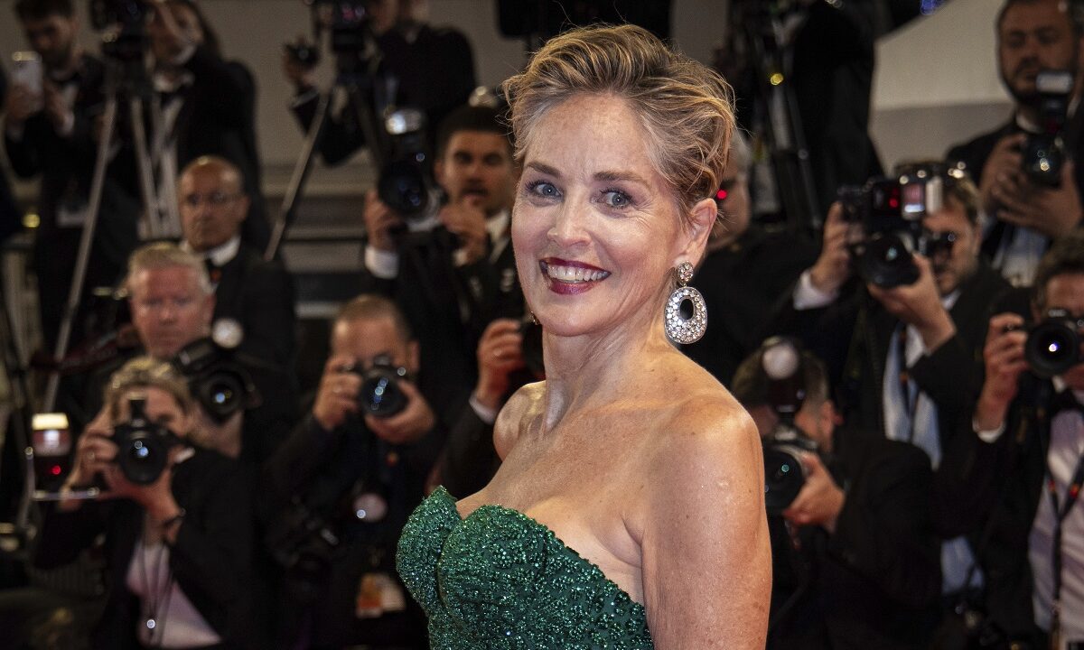 Τι γυρεύουν δύο χολιγουντιανοί ηθοποιοί στα λατομεία Πεντέλης; (Εικόνες)