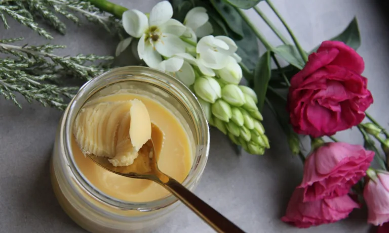 Αυτό το βούτυρο ενισχύει το κολλαγόνο και προστατεύει από τη φωτογήρανση
