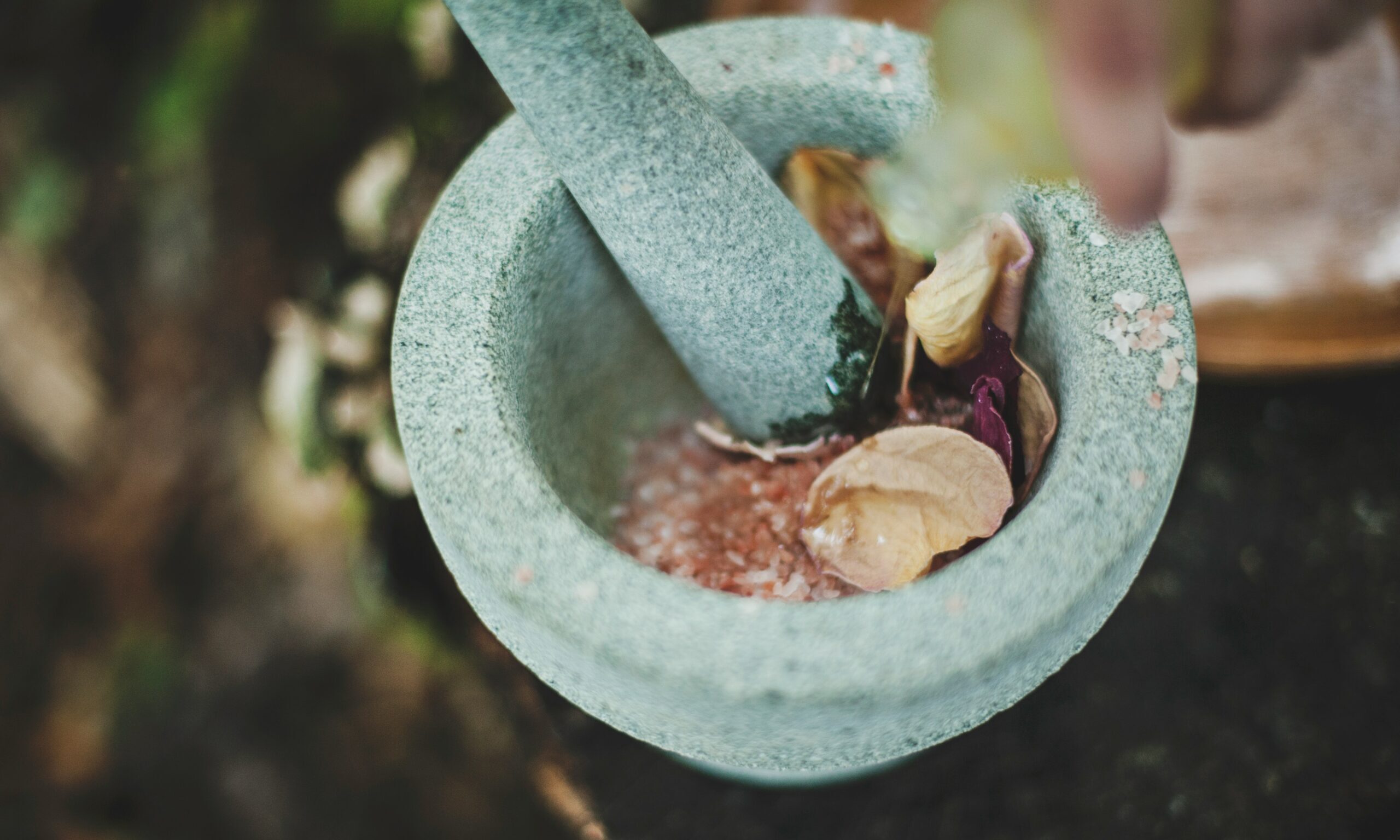 Τα «θαυματουργά» βότανα που χρησιμοποιούσαν οι αρχαίοι Έλληνες