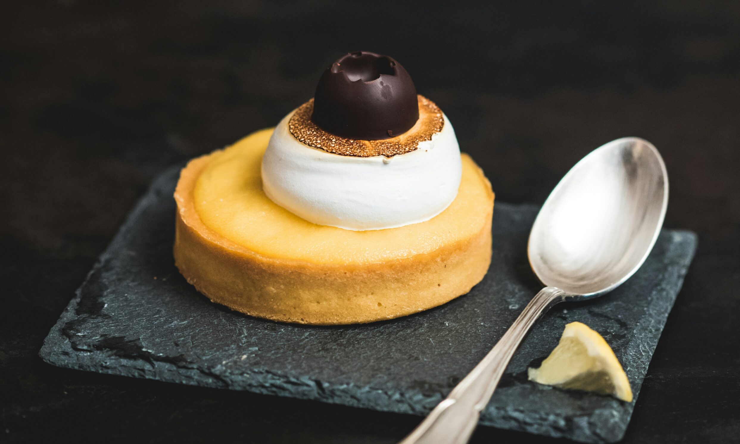 Εορτολόγιο: Τα 3 ξεχωριστά ονόματα που γιορτάζουν σήμερα, Δευτέρα 18 Αυγούστου