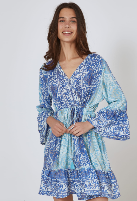 Τα πιο σικάτα καφτάνια και ρούχα παραλίας με κάτω από 30 ευρώ