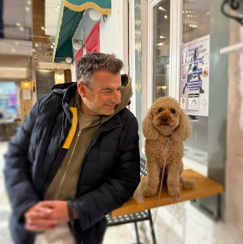 Σε τροχαίο ατύχημα ο Γιώργος Λιάγκας – Τι συνέβη