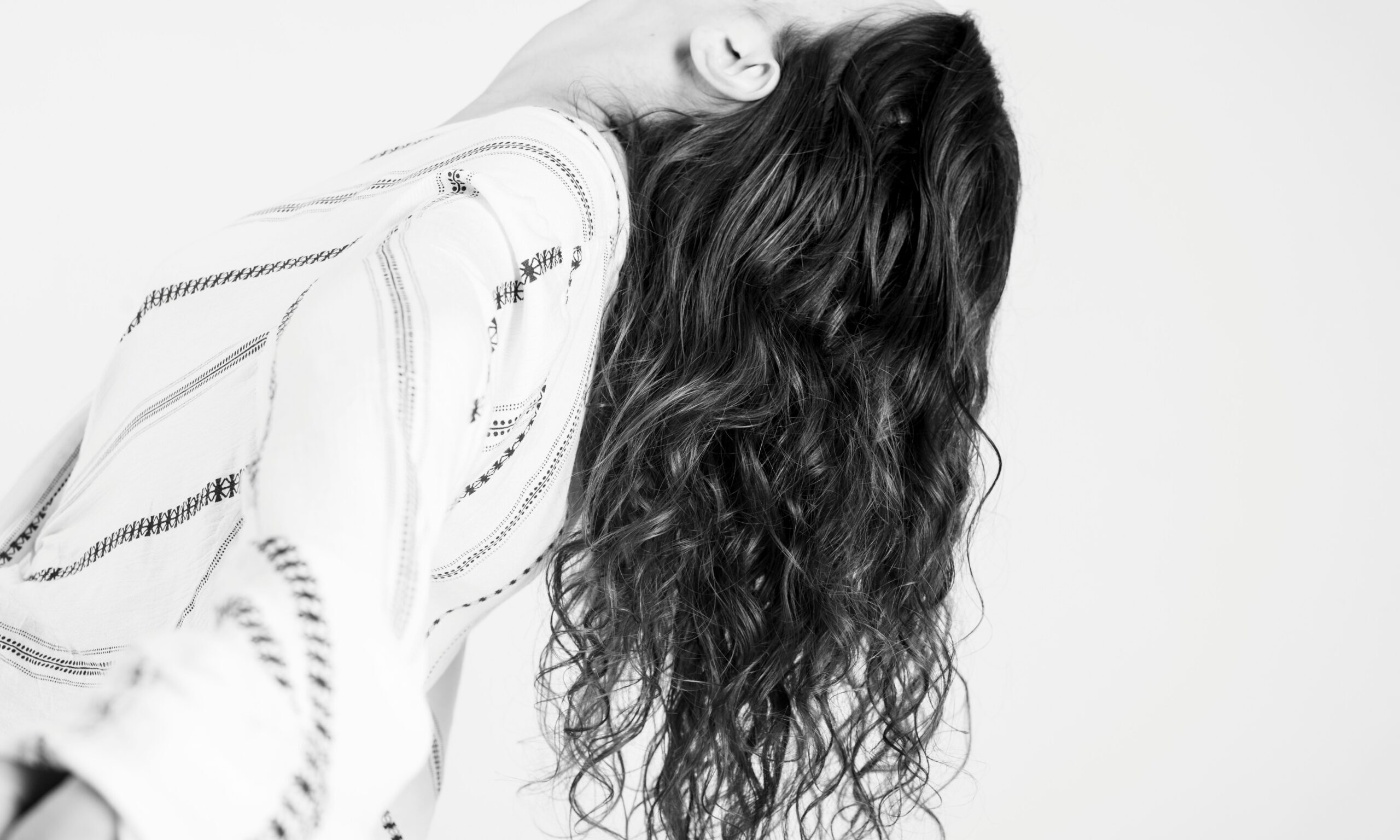 Τα 5 χρώματα μαλλιών που κολακεύουν όλες τις γυναίκες άνω των 50