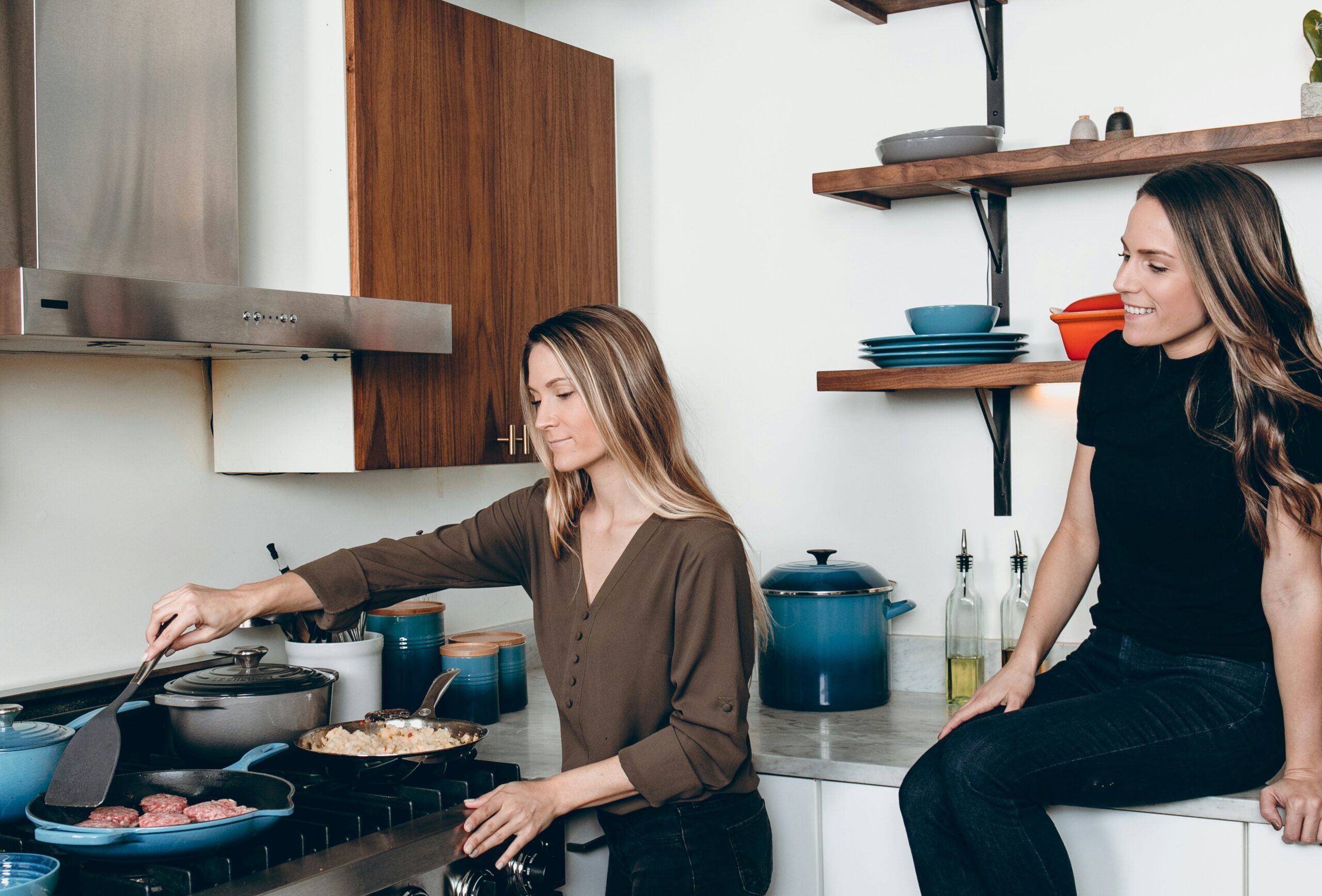 Οι επιστήμονες ανακάλυψαν γιατί το φαγητό της μαμάς είναι πάντα πιο νόστιμο