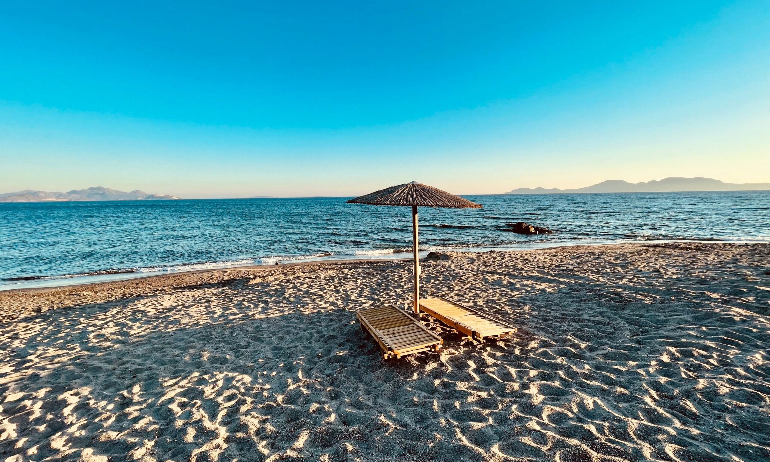 Το πιο ηλιόλουστο νησί στην Ευρώπη είναι ελληνικό – «Πρέπει να πας το Μάιο»